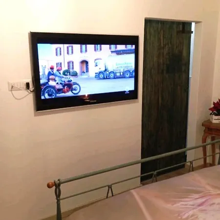 Casa Valletta 3* Mezzomerico