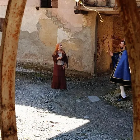 Konukevi Casa Valletta Mezzomerico