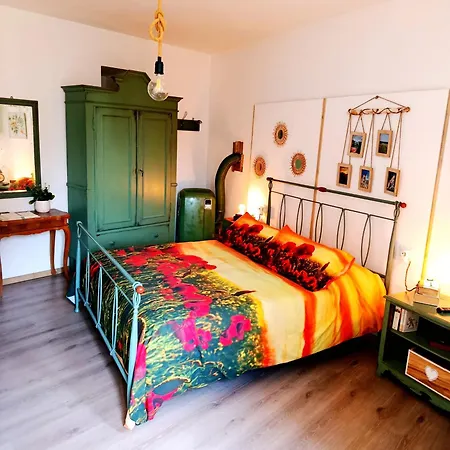 Casa Valletta 3* Mezzomerico