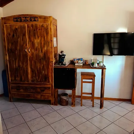 Casa Valletta Mezzomerico